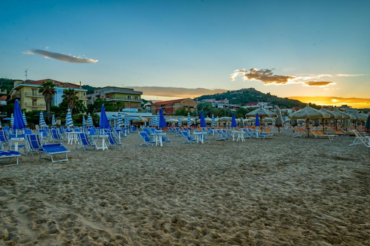 Hotel Miramare - Silvi Marina Esterno foto