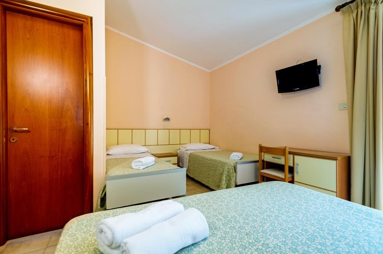 Hotel Miramare - Silvi Marina Esterno foto