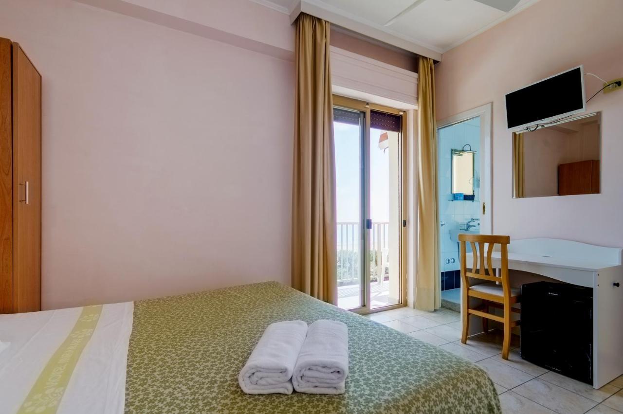 Hotel Miramare - Silvi Marina Esterno foto