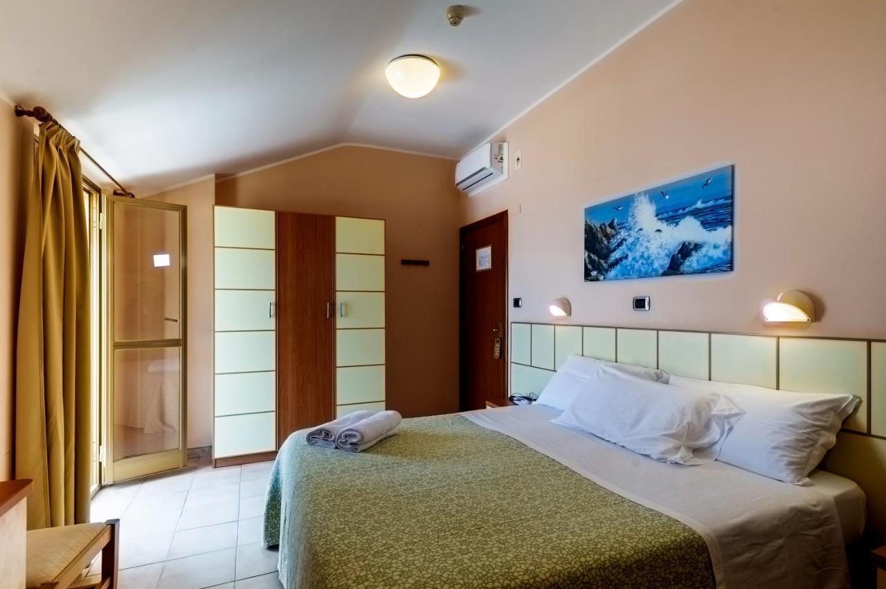Hotel Miramare - Silvi Marina Esterno foto