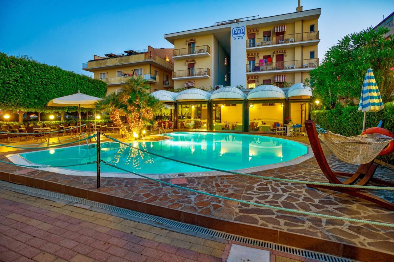 Hotel Miramare - Silvi Marina Esterno foto
